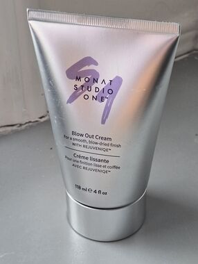 MONAT Studio One Blow Out Cream – Smooth Finish Styling Cream – Full Size